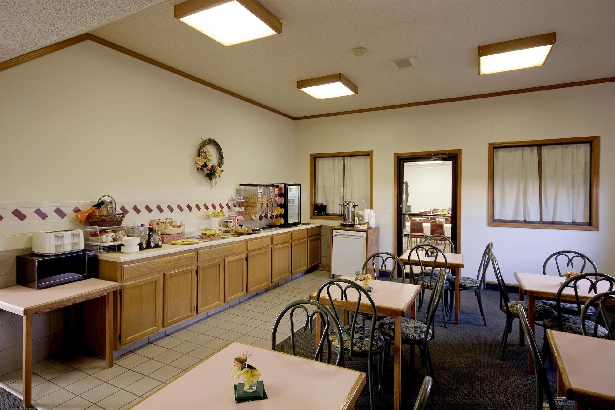 Americas Best Value Inn And Suites - Nevada Restoran fotoğraf